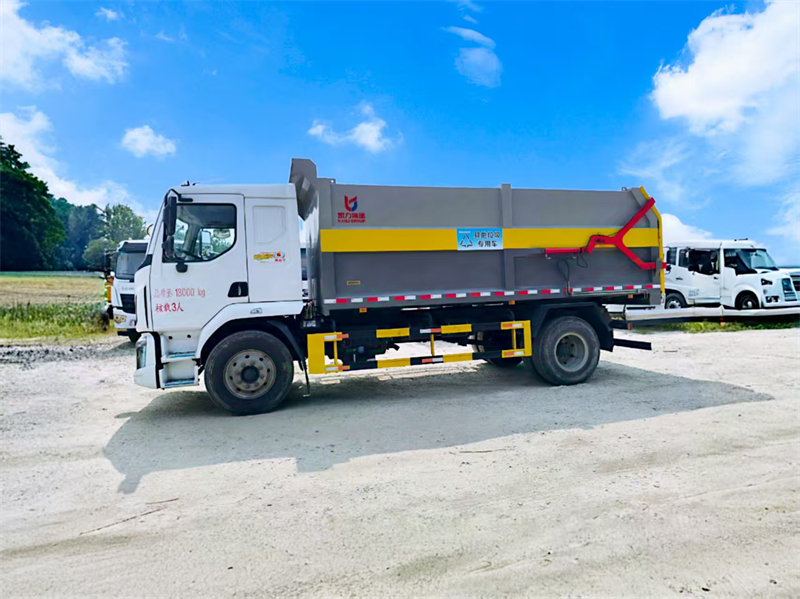 全新5臺(tái)18噸對(duì)接垃圾車(chē)對(duì)外出租，租金到底